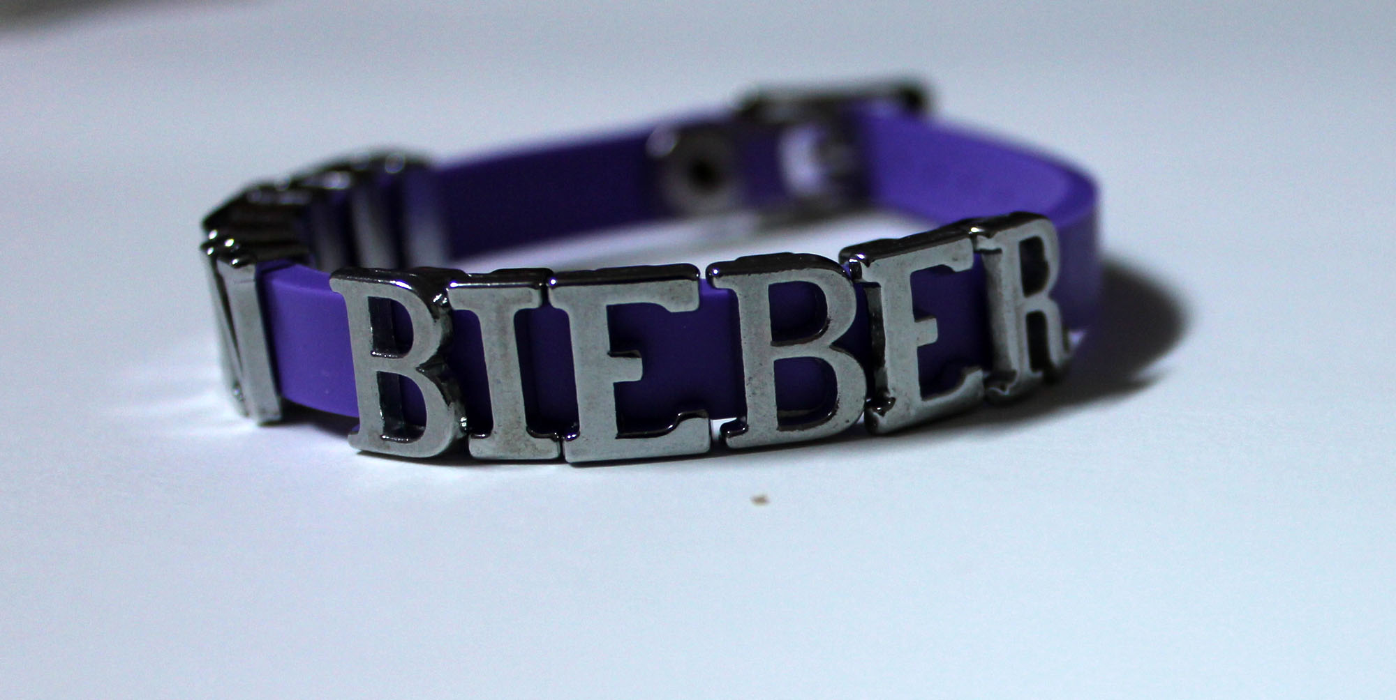 Justin Bieber Bracelet - Purple Wristband - Nickel Letters on Luulla