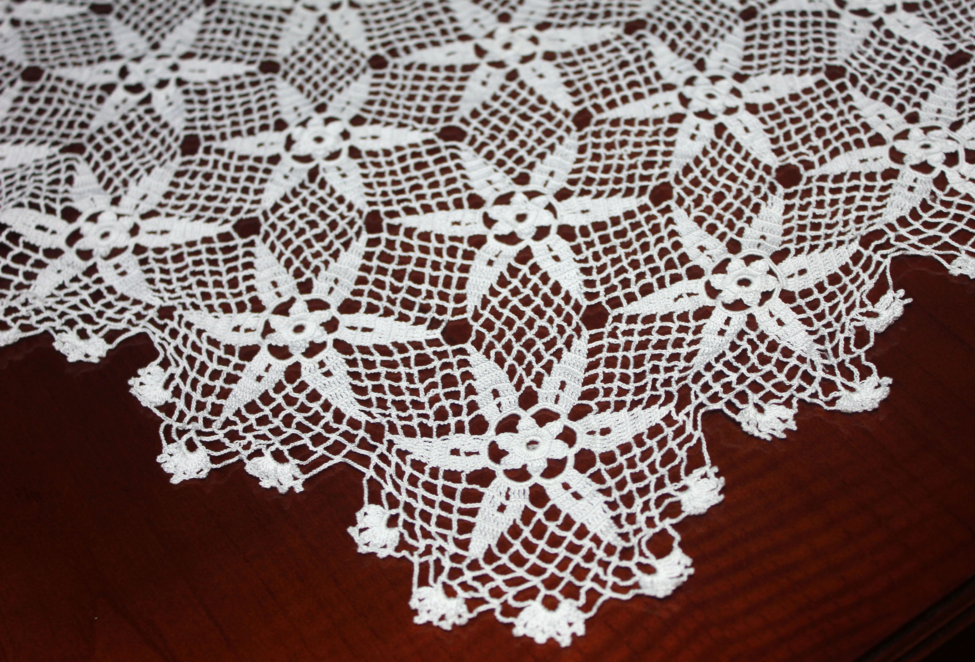 Hand Crochet Vintage Tablecloth Hexagon on Luulla